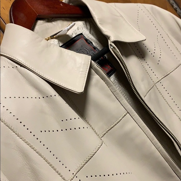 Made in Spain 100% Super soft Leather lightweight! - Picture 3 of 11